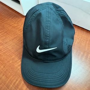 Nike black hat